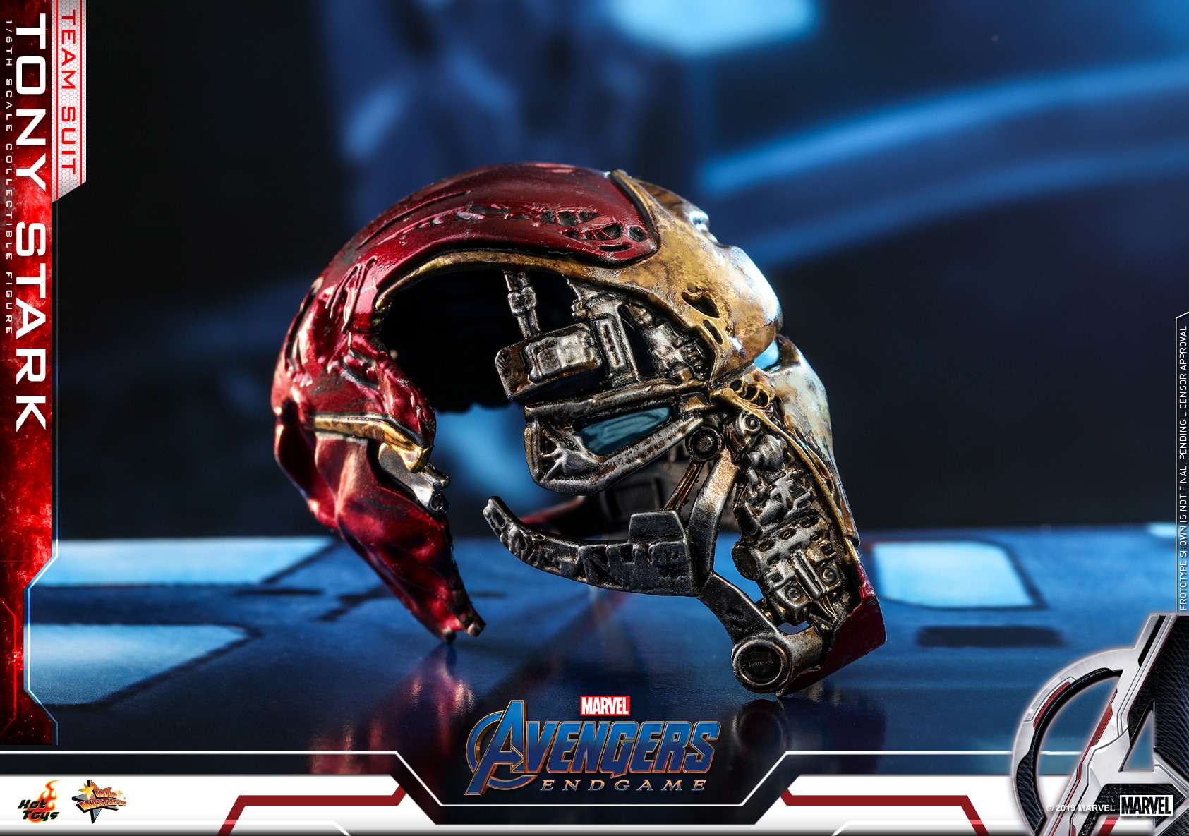 Avengers: Endgame- 1:6 Tony Stark (Team Suit) Collectible Figure