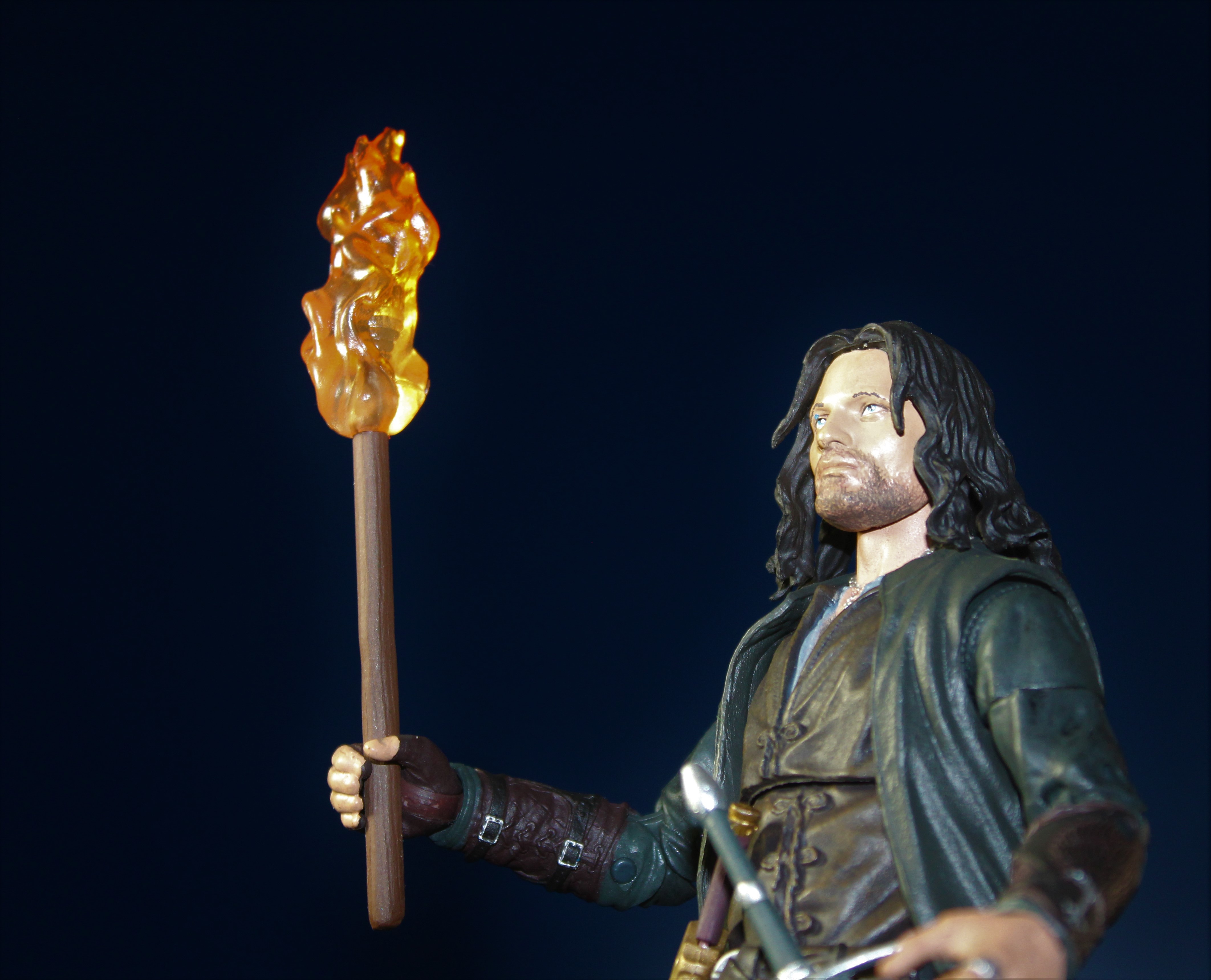 Aragorn with torch 2