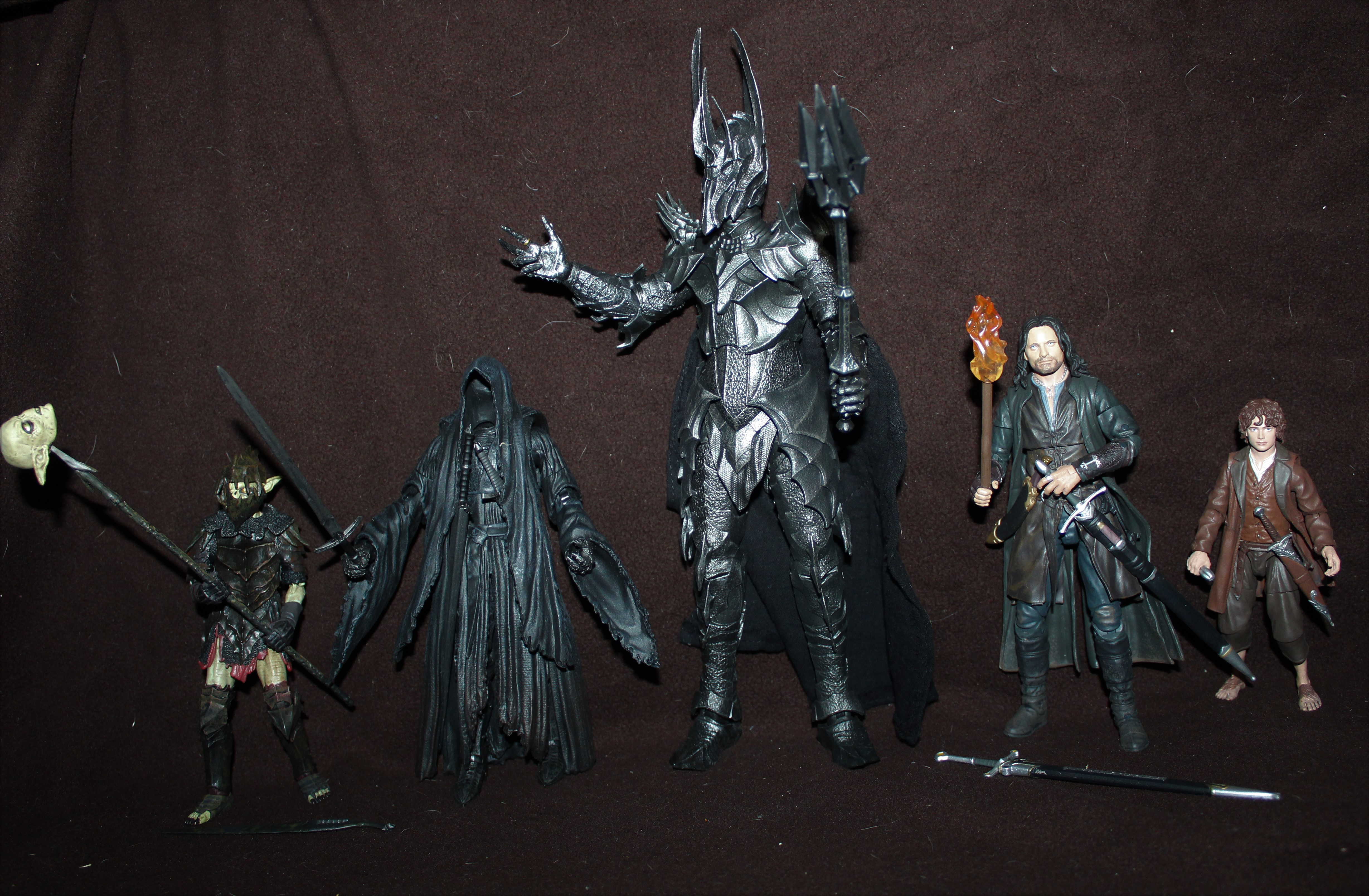 Toy Review: Diamond Select Lord of the Rings Series 2 and 3