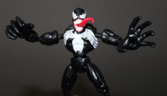 Venom hands