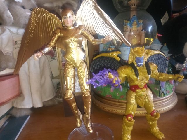 Gold wings all around.