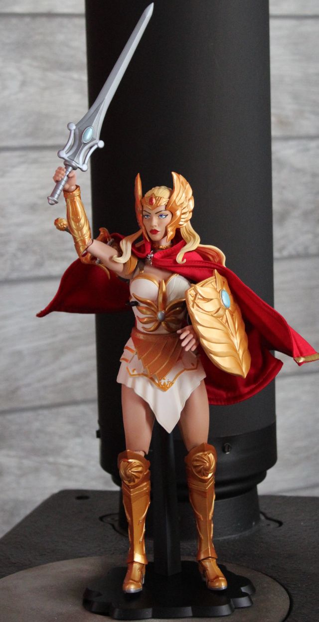 She-Ra with classic toy-style belt