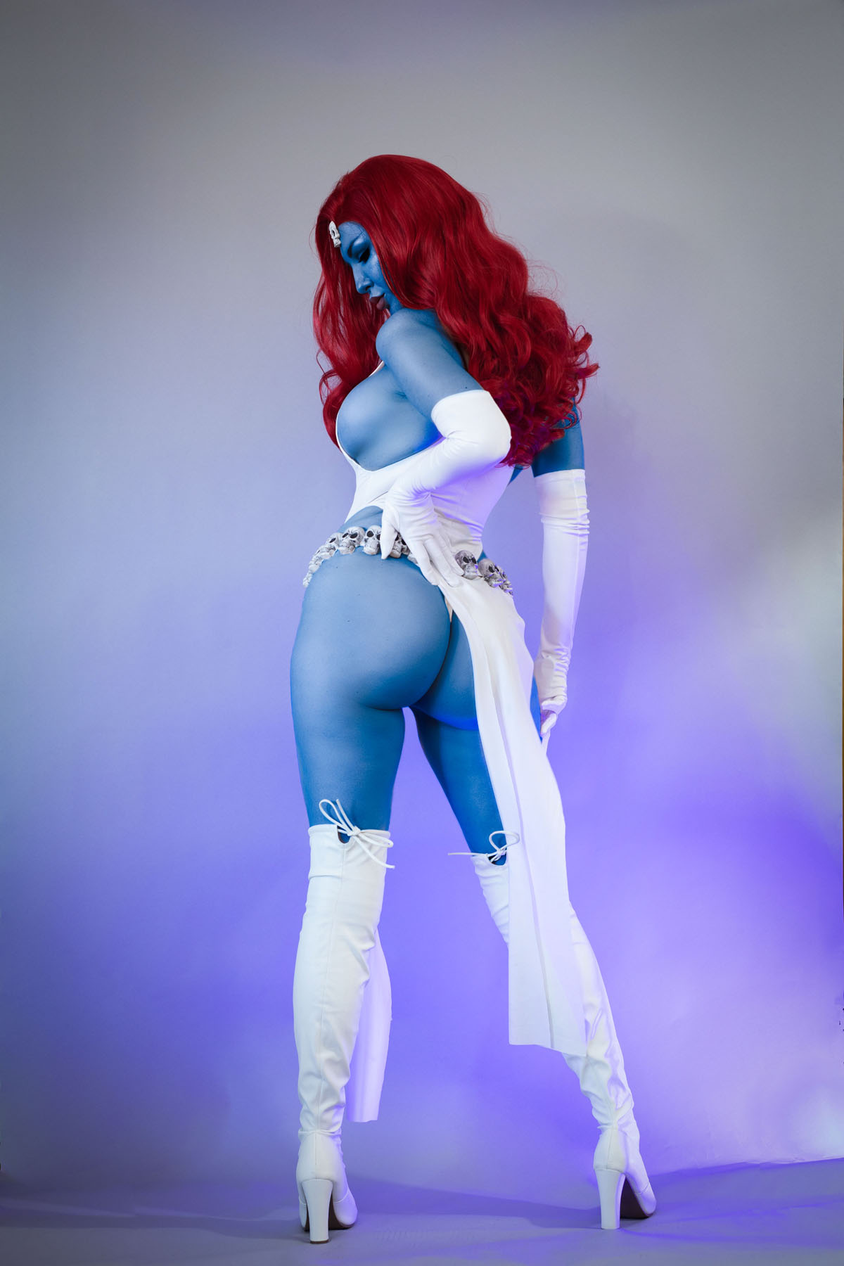 Mystique Cosplay Part 2: Wearing the Costume #7