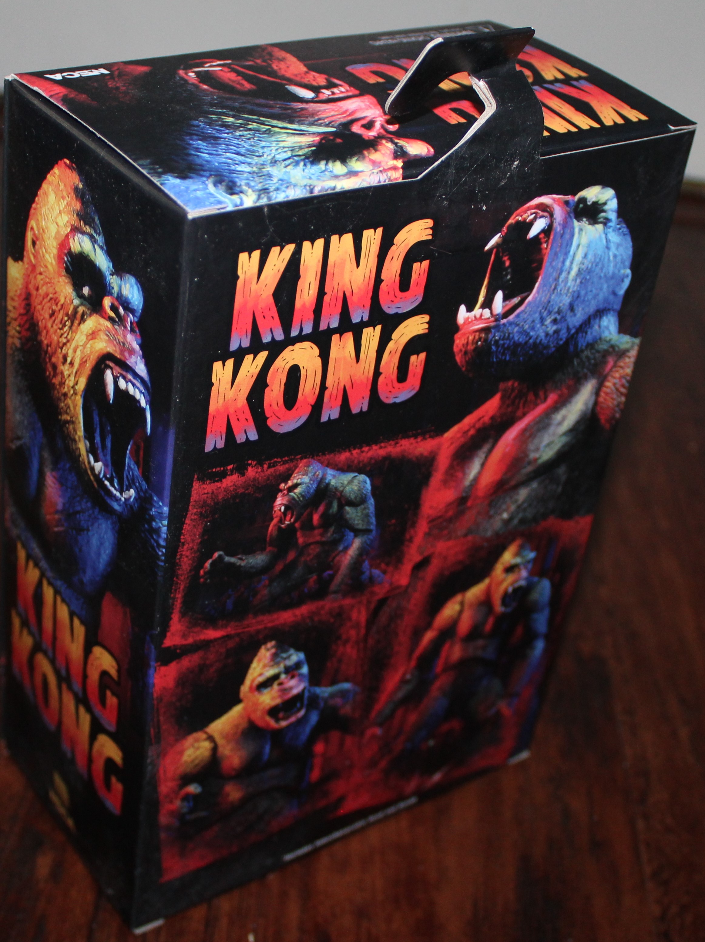 Kong box back