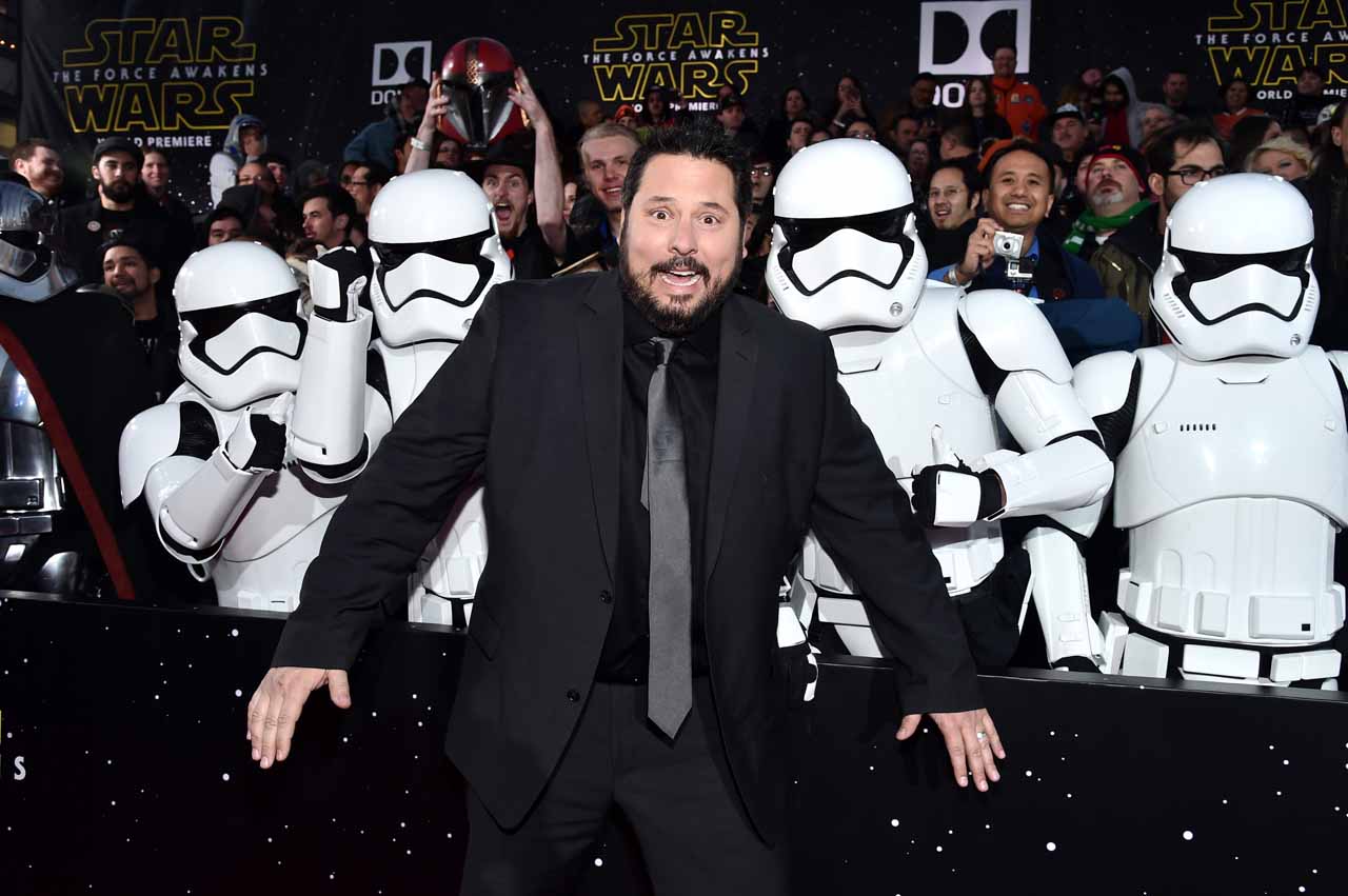 HOLLYWOOD, CA - DECEMBER 14:  Actor Greg Grunberg attends the World Premiere of ?Star Wars: The Force Awakens? at the Dolby, El Capitan, and TCL Theatres on December 14, 2015 in Hollywood, California.  (Photo by Alberto E. Rodriguez/Getty Images for Disney) *** Local Caption *** Greg Grunberg