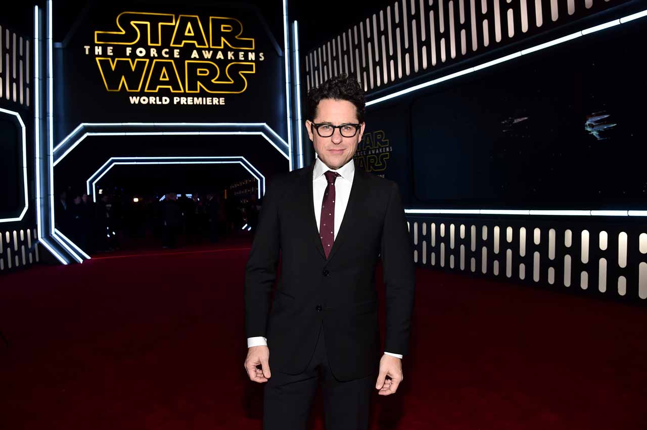 HOLLYWOOD, CA - DECEMBER 14:  Director J.J. Abrams attends the World Premiere of ?Star Wars: The Force Awakens? at the Dolby, El Capitan, and TCL Theatres on December 14, 2015 in Hollywood, California.  (Photo by Alberto E. Rodriguez/Getty Images for Disney) *** Local Caption *** J.J. Abrams