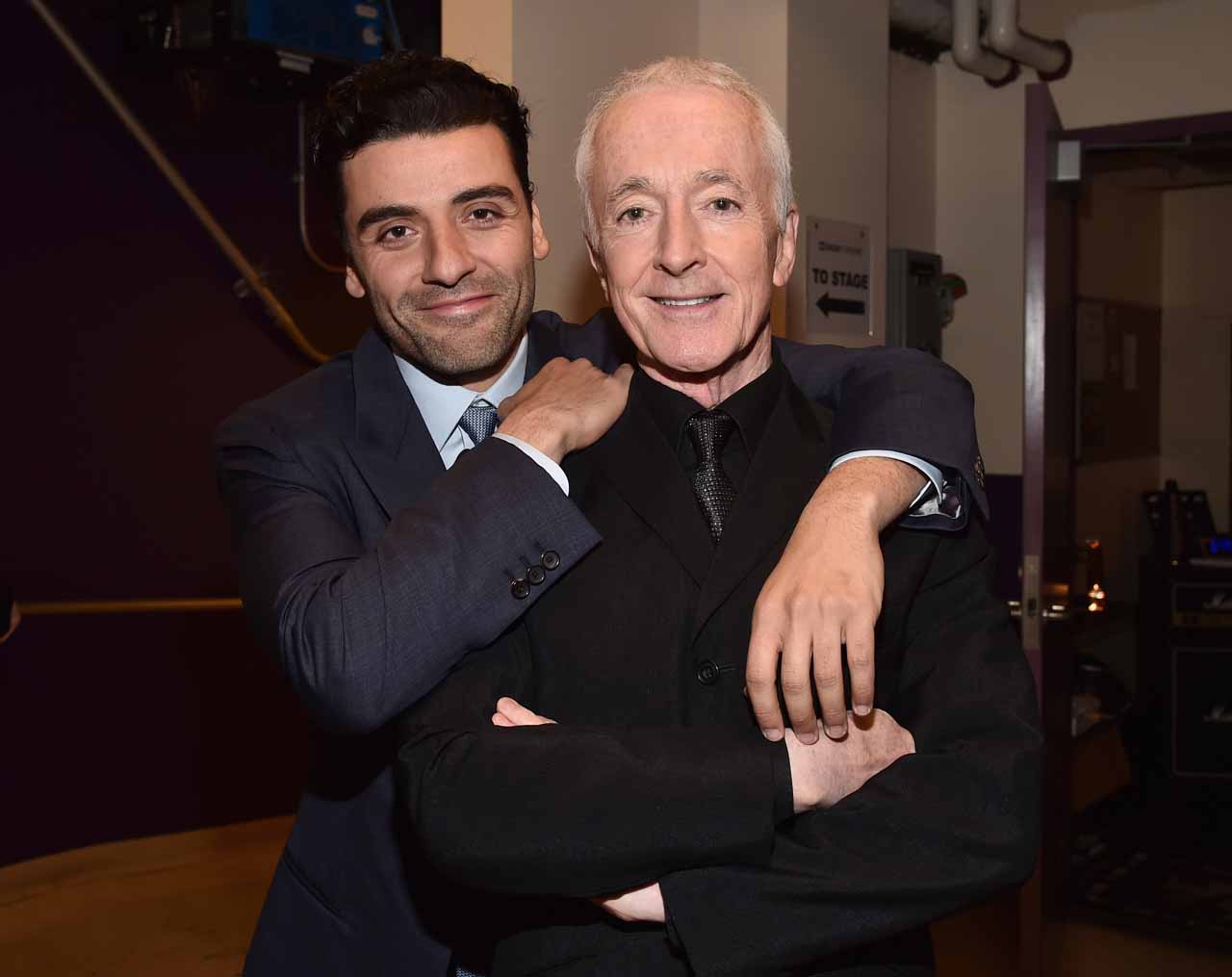 HOLLYWOOD, CA - DECEMBER 14: Actors Oscar Isaac (L) and Anthony Daniels attend the World Premiere of ?Star Wars: The Force Awakens? at the Dolby, El Capitan, and TCL Theatres on December 14, 2015 in Hollywood, California.  (Photo by Alberto E. Rodriguez/Getty Images for Disney) *** Local Caption *** Oscar Isaac;Anthony Daniels