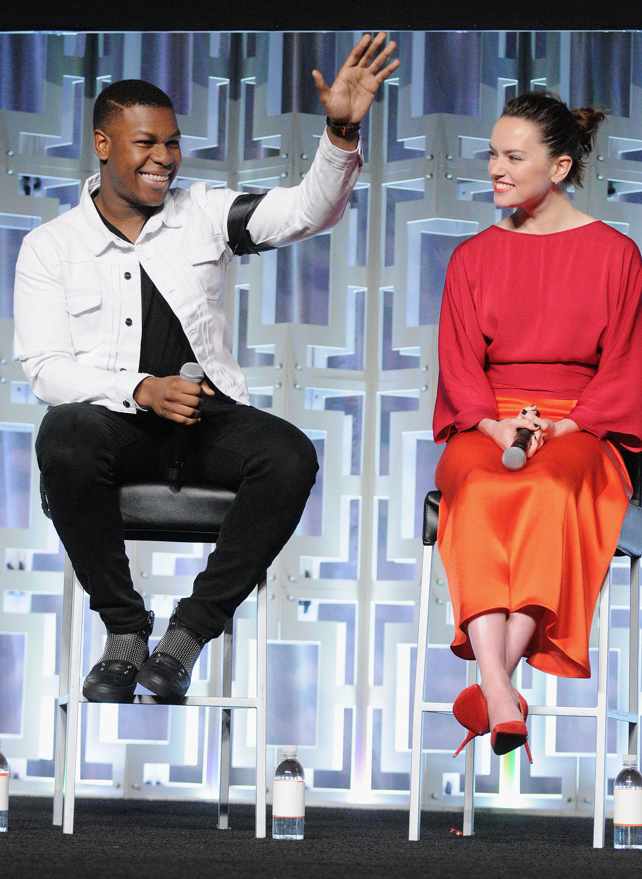 ORLANDO, FL - APRIL 14:  John Boyega and Daisy Ridley attend the STAR WARS: THE LAST JEDI PANEL during the 2017 STAR WARS CELEBRATION at Orange County Convention Center on April 14, 2017 in Orlando, Florida.  (Photo by Gerardo Mora/Getty Images for Disney) *** Local Caption *** John Boyega;Daisy Ridley
