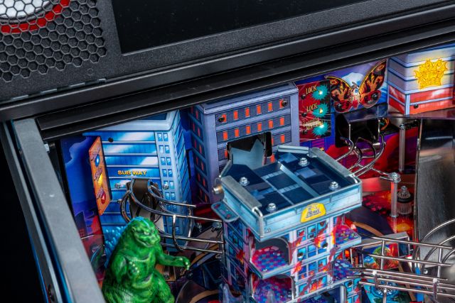 Godzilla Limited Edition Cabinet 16