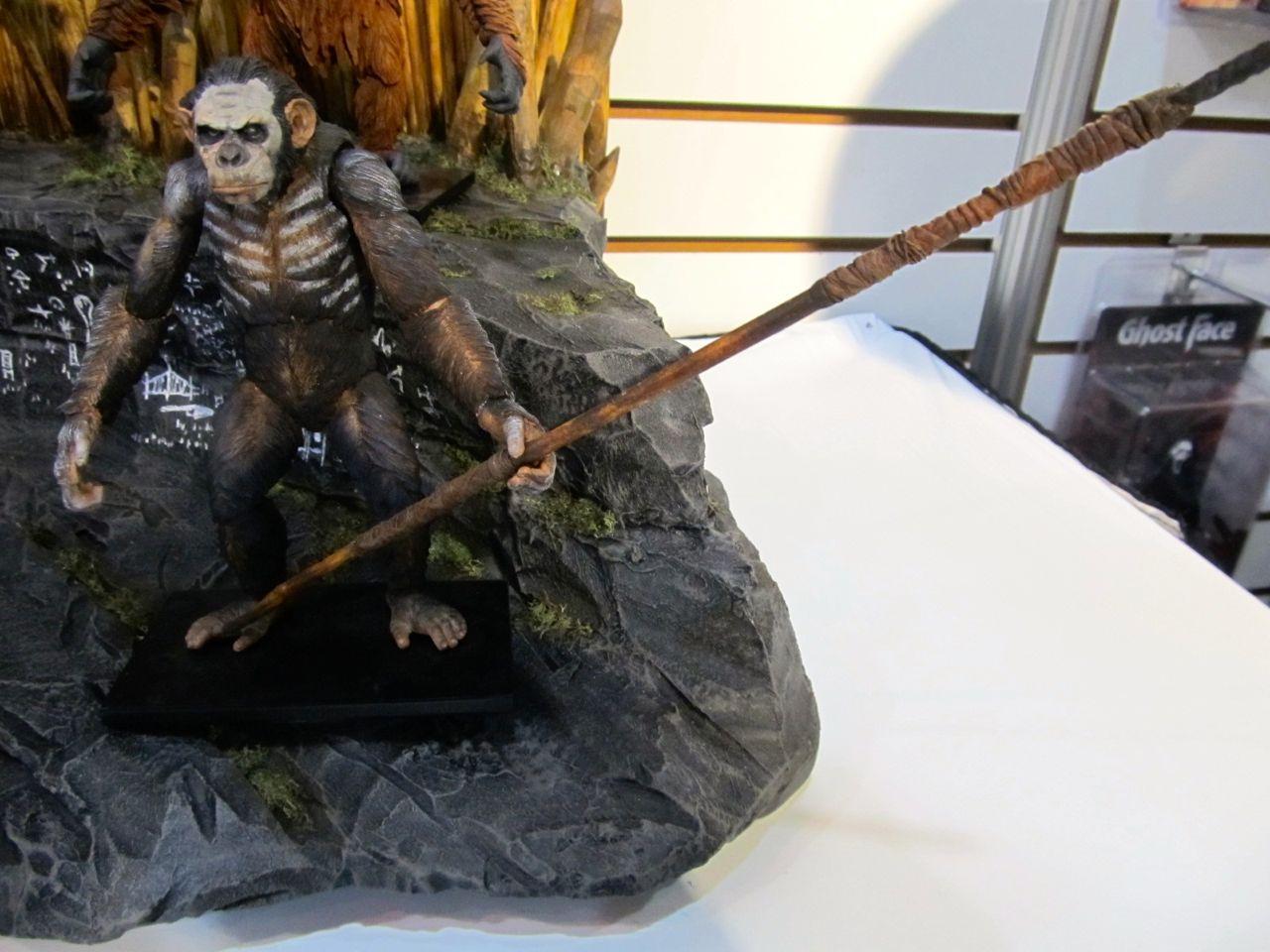 Hr_neca_dawn_of_the_planet_of_the_apes_2