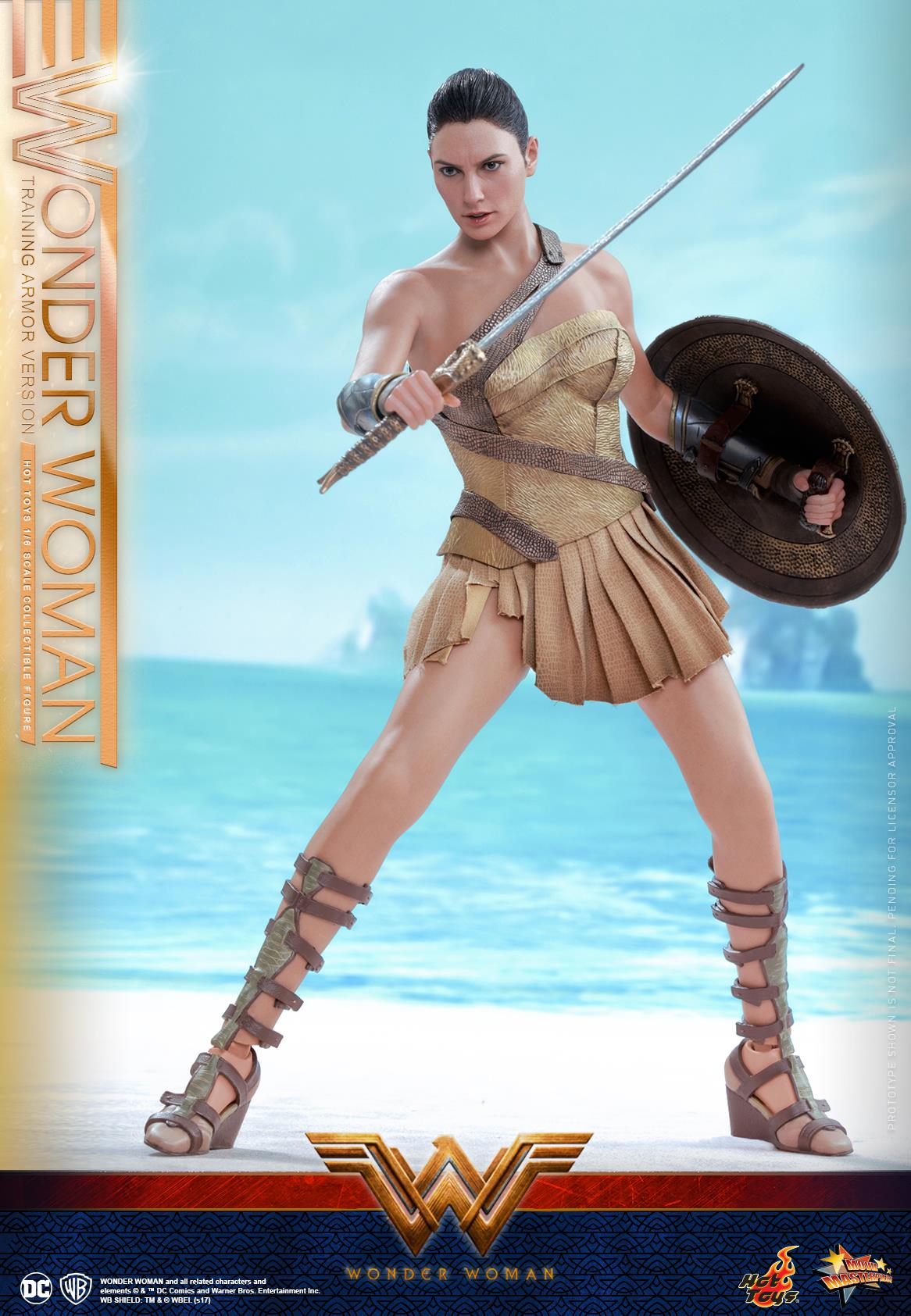 Hot Toy Wonder Woman (Training Armor Version)