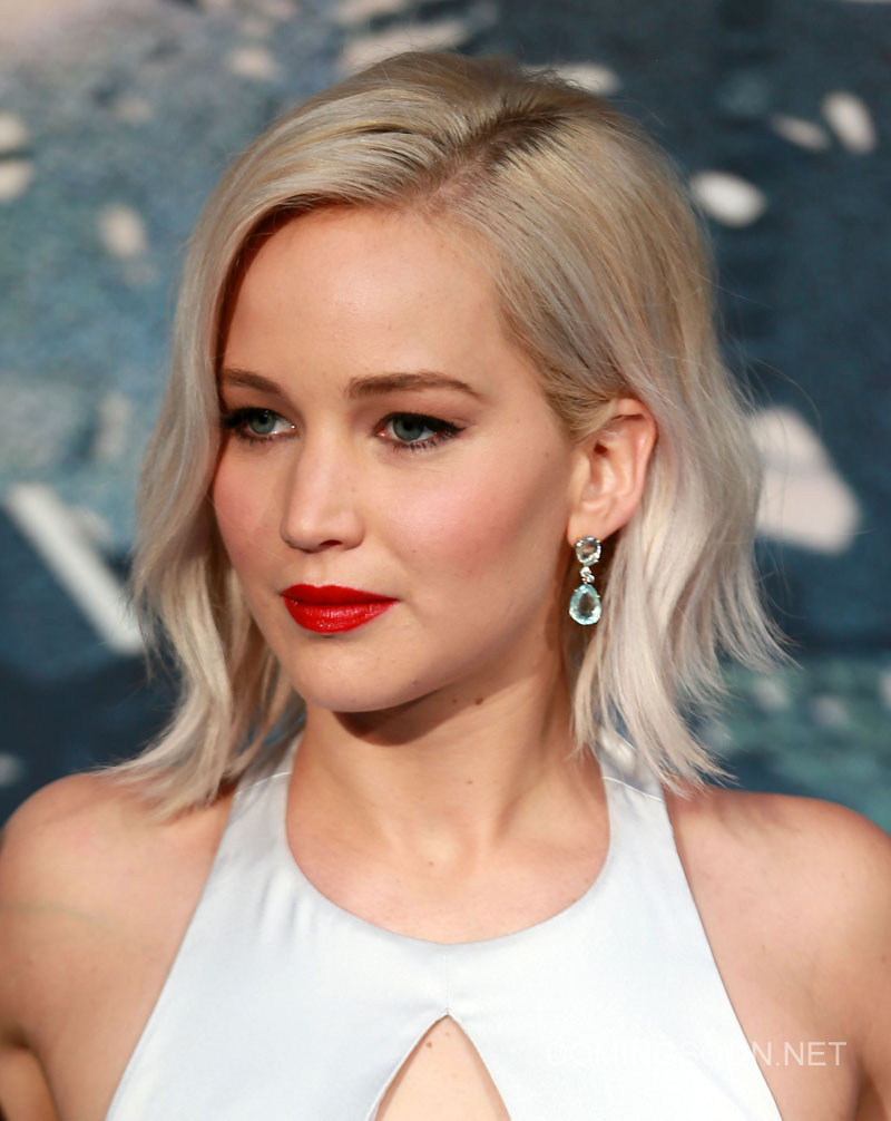 The UK premiere and fan screening of 'X-Men: Apocalypse' at the BFI IMAX - Arrivals

Featuring: Jennifer Lawrence
Where: London, United Kingdom
When: 10 May 2016
Credit: WENN.com